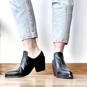 Shelly’s London Black Leather Heeled Slides